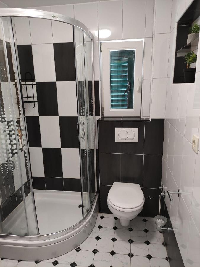 Apartmani Bodo Drvenik  Extérieur photo
